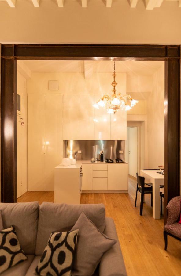 Santa Croce Luxury 2 Bedroom Florenţa Exterior foto